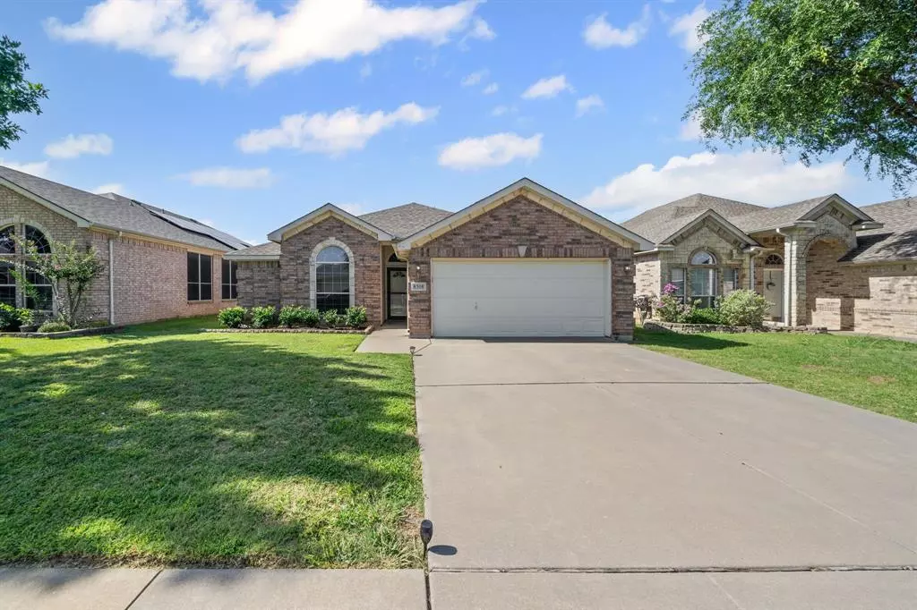 Fort Worth, TX 76053,8308 Winter Falls Trail