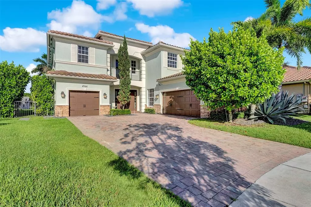 Parkland, FL 33076,8766 Miralago Way