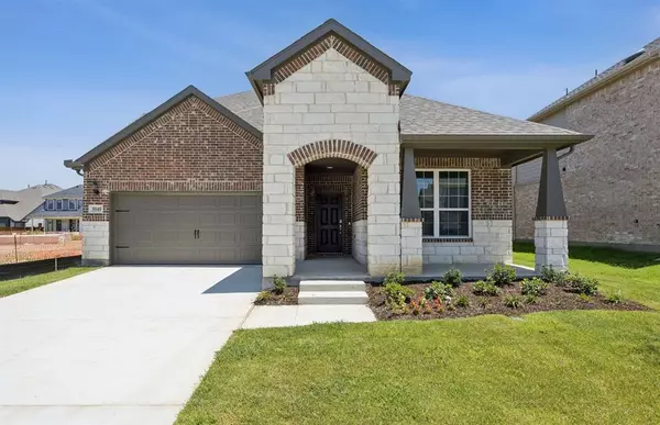 5949 Mayer Avenue, Pilot Point, TX 76258