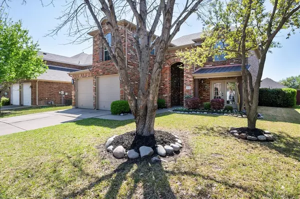 2815 S Serrano, Grand Prairie, TX 75054