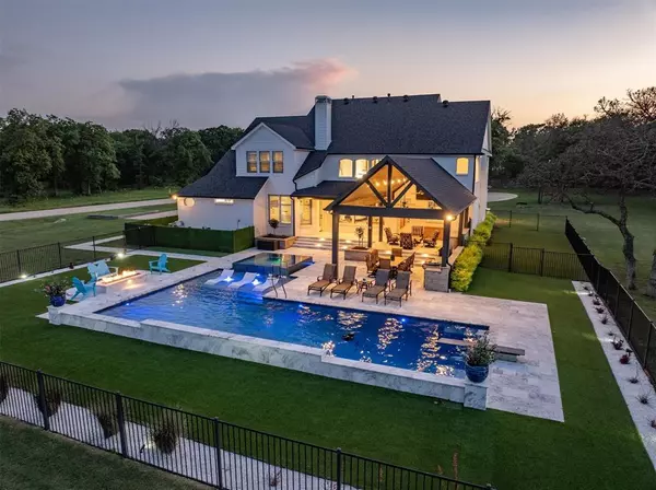 1001 Hat Creek Road, Bartonville, TX 76226