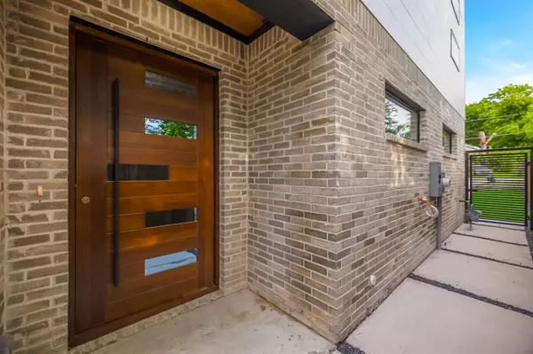 Dallas, TX 75208,1921 Pollard Street