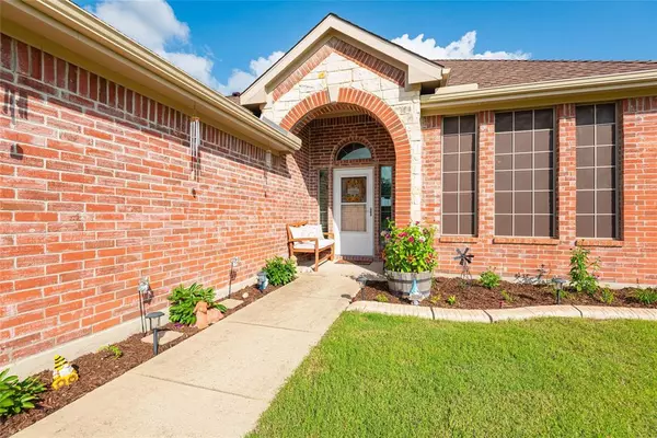 Fate, TX 75189,102 Avery Lane