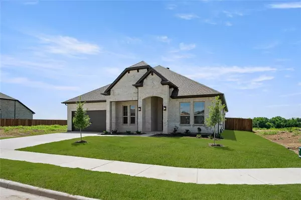 2413 Rams Horn, Waxahachie, TX 75167