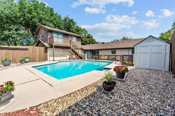 Farmers Branch, TX 75234,2912 Marsann Lane
