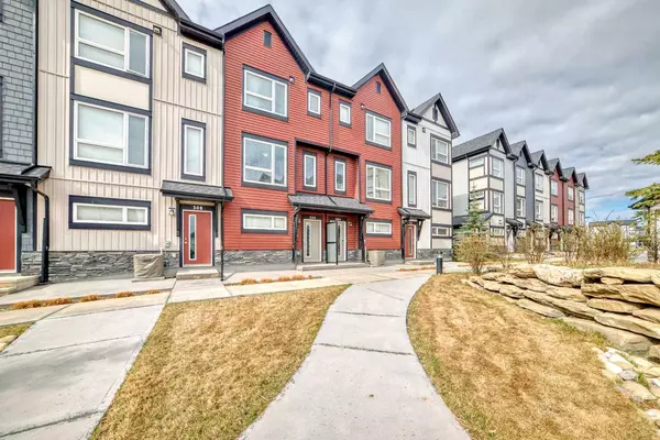 11 Evanscrest Mews Northwest #306, Calgary, AB T3P0Y1