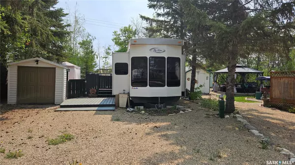 22 Poplar BEACH, Wakaw Lake, SK S0K 4P0