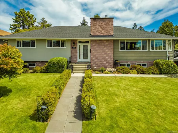 Saanich, BC V8N 1R7,3971 Cherrilee Cres