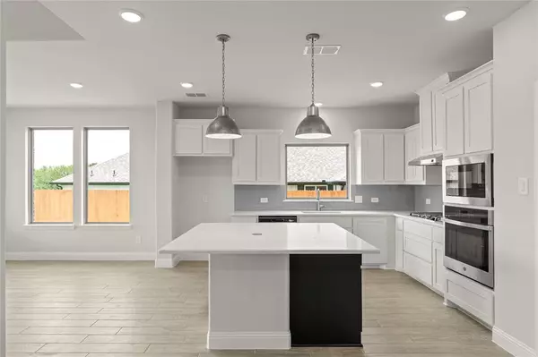 Crandall, TX 75114,3825 Walnut Creek Drive