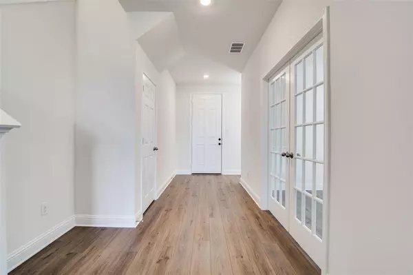 Seagoville, TX 75159,719 Saint Lawrence Drive