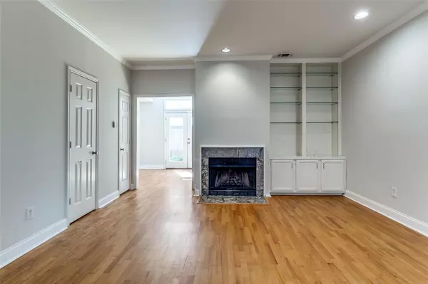 Dallas, TX 75219,4111 Herschel Avenue #4