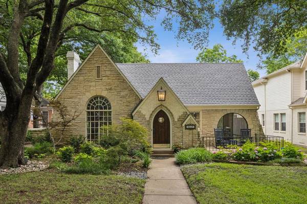 6443 Velasco Avenue, Dallas, TX 75214