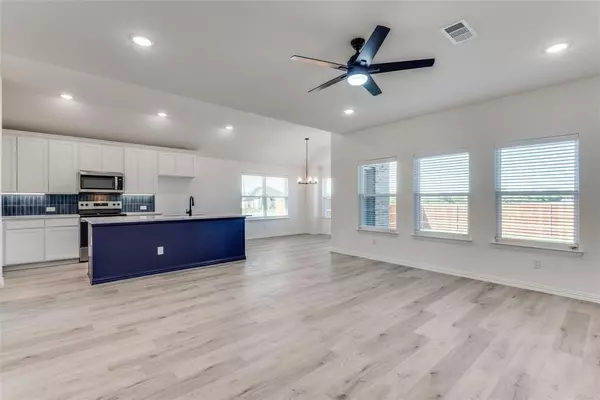 Lancaster, TX 75134,1525 North Carolina Avenue