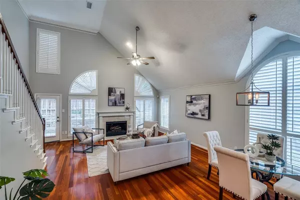 Addison, TX 75001,14592 Evergreen Court