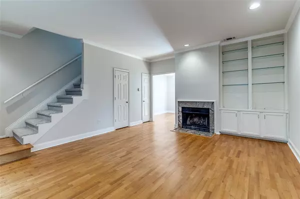 Dallas, TX 75219,4111 Herschel Avenue #4