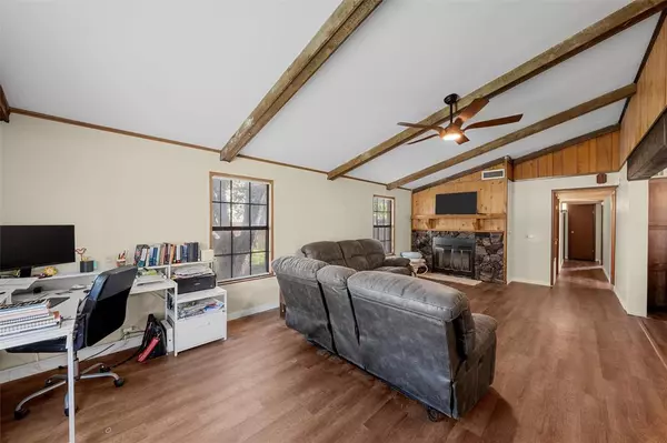 Mcgregor, TX 76657,305 David Davis Drive