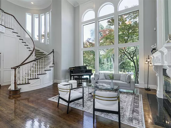 Plano, TX 75093,5501 Roland Drive