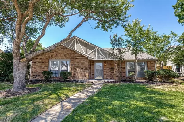 Allen, TX 75002,1307 Crestwood Court