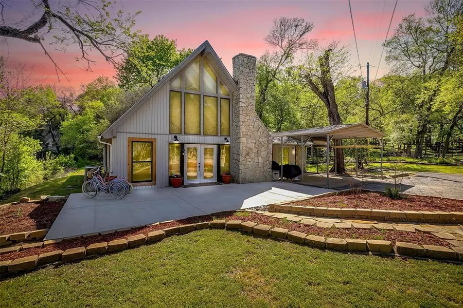 332 Ash Creek Drive W, Sanctuary, TX 76020