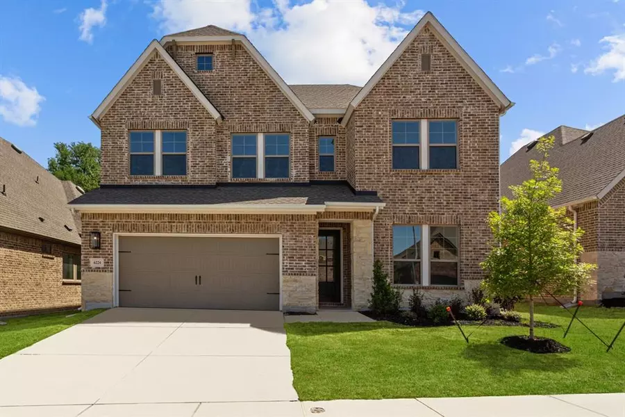 6224 Escarpment Drive, Fort Worth, TX 76112