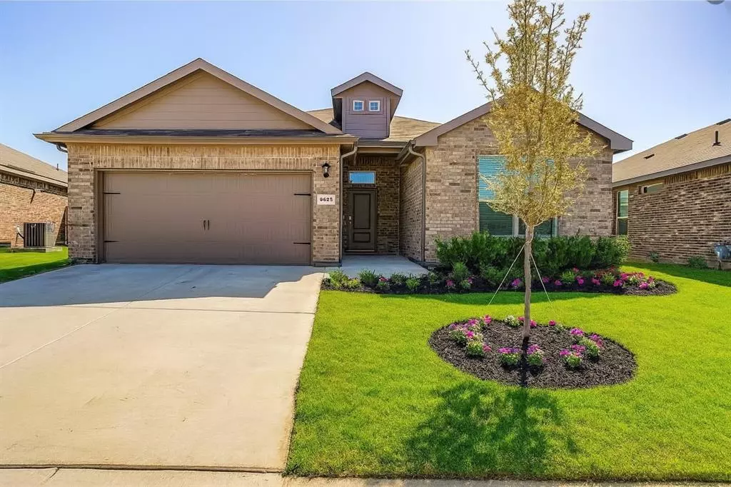 Fort Worth, TX 76036,9625 Catclaw Terrace
