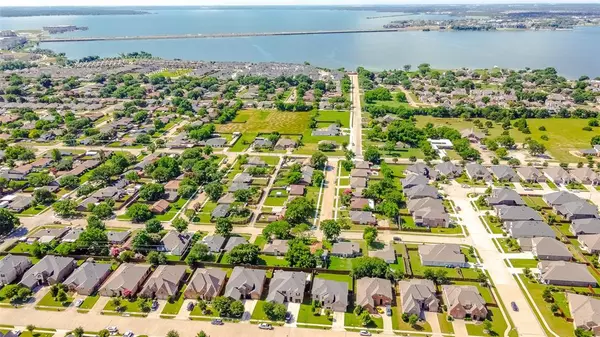 Rowlett, TX 75088,6912 Barolo Drive