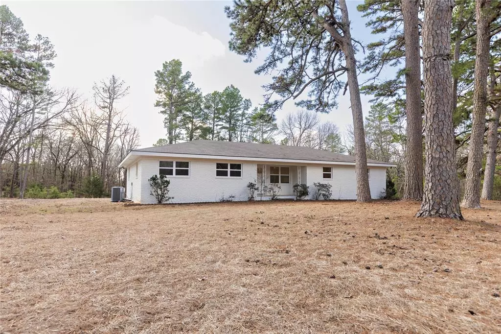 Powderly, TX 75473,545 CR 34980