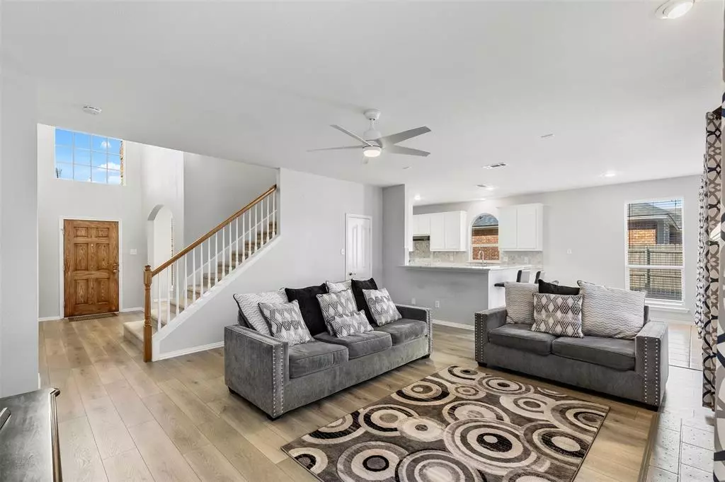 Grand Prairie, TX 75052,2708 Lake Country Drive