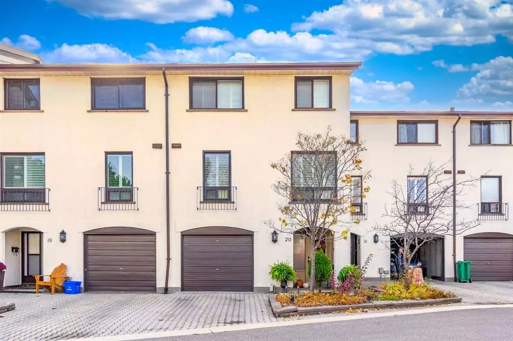Mississauga, ON L5N 2A2,6679 Shelter Bay RD #20