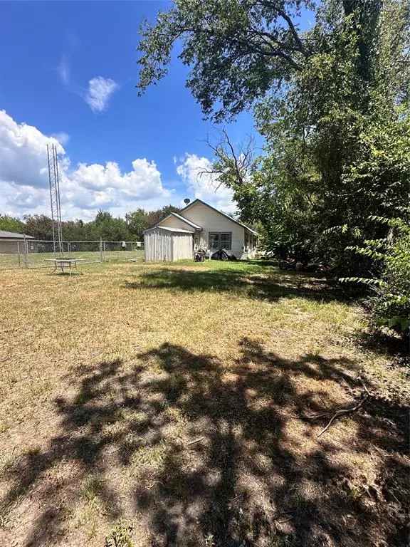 West Tawakoni, TX 75474,208 Charlie Drive