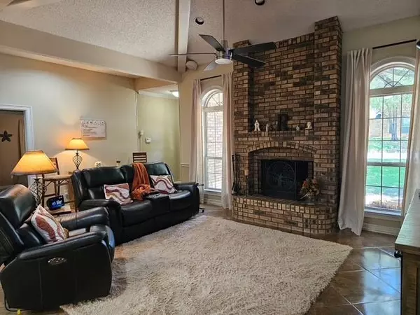 North Richland Hills, TX 76182,8001 Kendra Lane