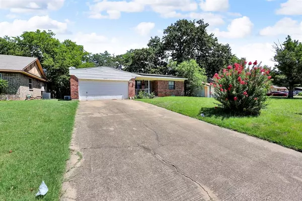 Irving, TX 75060,2213 Meadow Lark