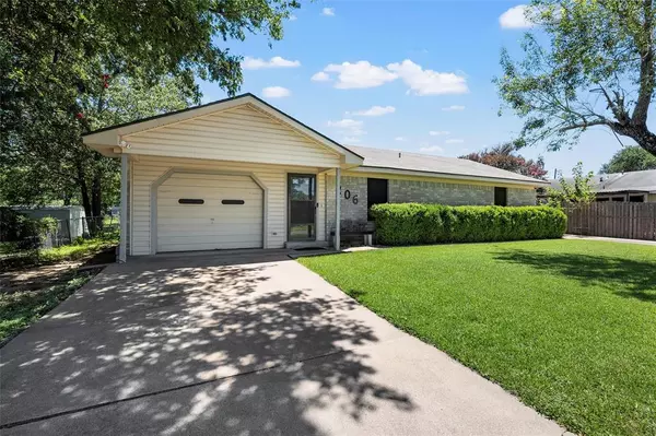 Robinson, TX 76706,206 W Foster Drive