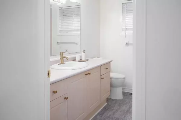 Brampton, ON L7A 2A3,7 Gabrielle DR