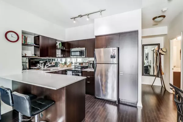 Toronto C08, ON M4Y 3C3,35 Hayden ST #1206