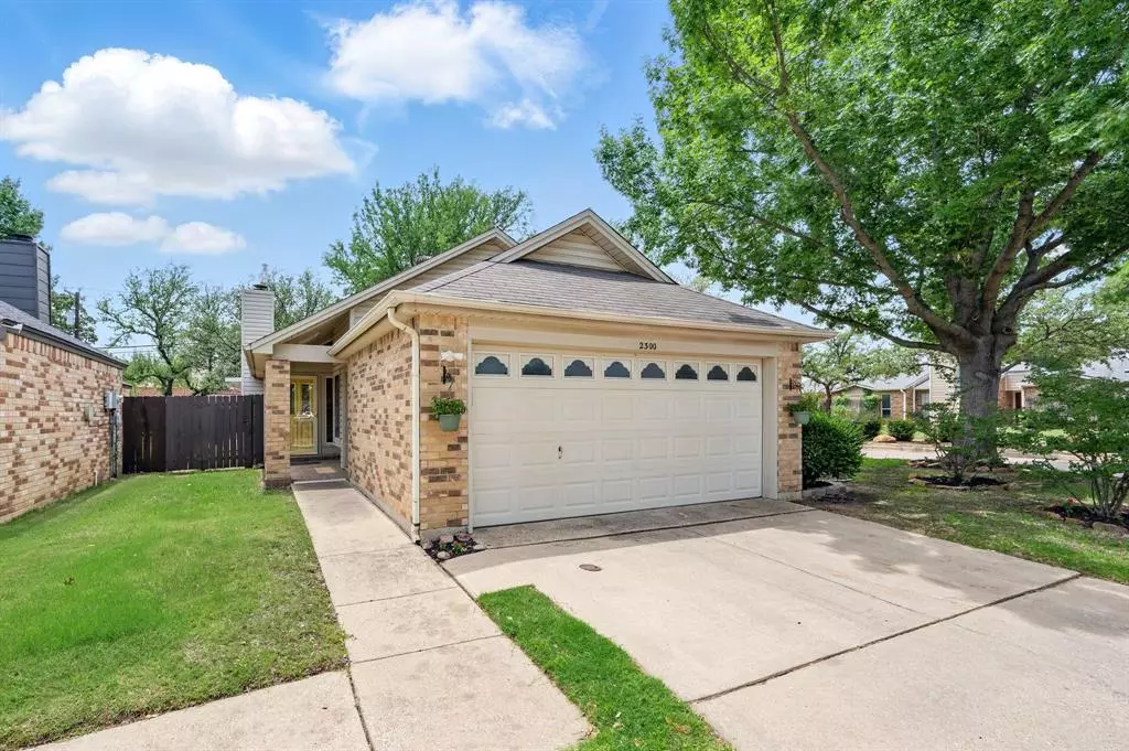 Colleyville, TX 76034,2300 Maplewood Trail