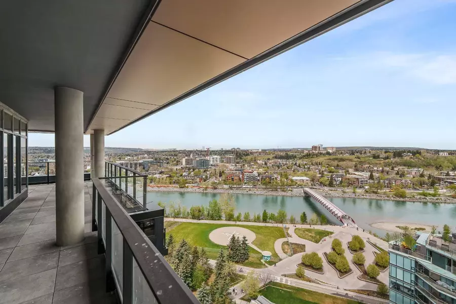 730 2 AVE SW #1706, Calgary, AB T2P 1R8