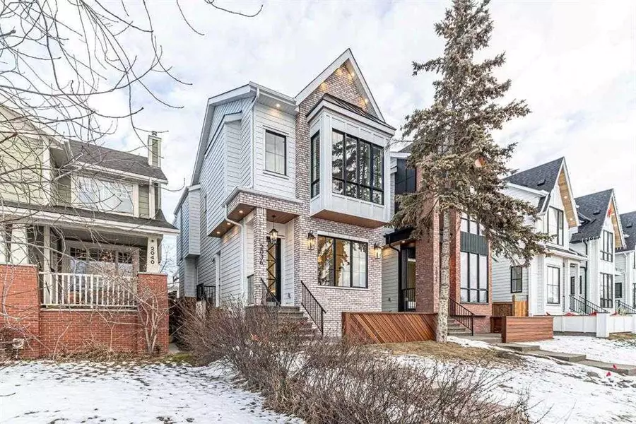 2036 Broadview RD Northwest, Calgary, AB T2N 3H8