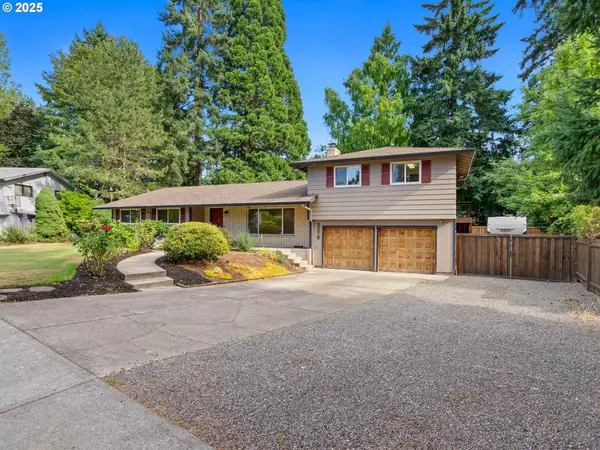 Hillsboro, OR 97123,3276 SE SPRUCE ST