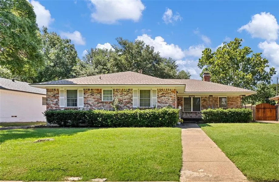 114 W Woodbury Drive, Garland, TX 75041