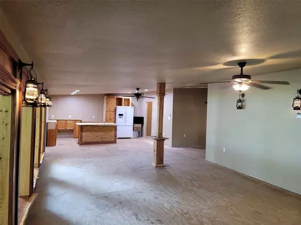 Yantis, TX 75497,273 Private Road 5817