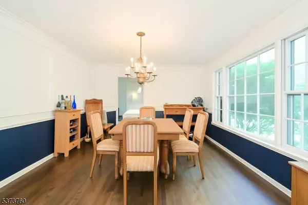 Old Tappan Boro, NJ 07675,23 Walter St