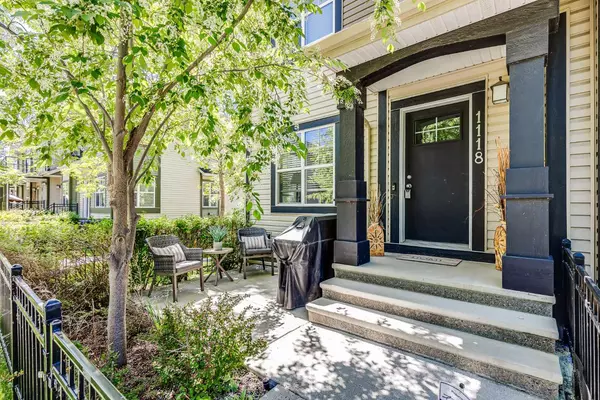 1118 Mckenzie Towne ROW Southeast, Calgary, AB T2Z1E1