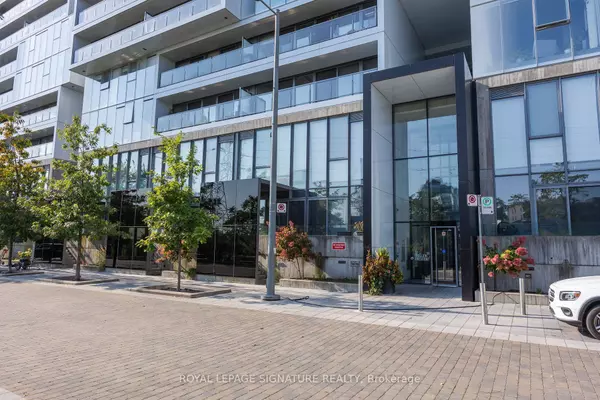 Toronto C08, ON M5A 0E8,32 Trolley CRES #502