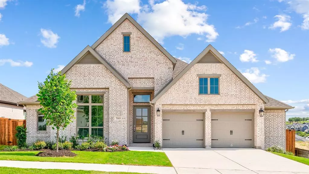 Fort Worth, TX 76179,7313 Wayward Wind Drive