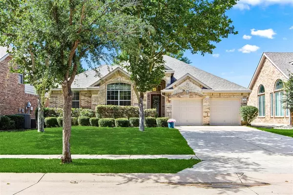730 Peco Street, Lantana, TX 76226