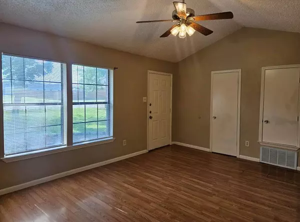 Wylie, TX 75098,503 S Jackson Avenue S