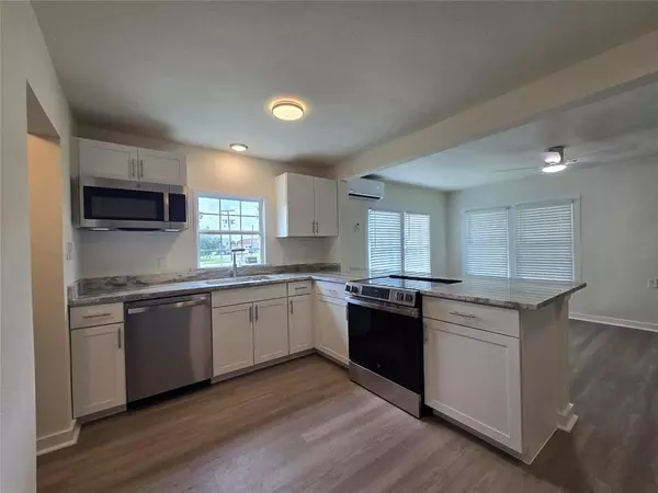 Cooper, TX 75432,200 NE 2nd Street