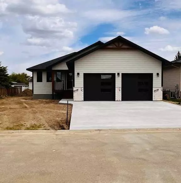 3 Greenview CRES, Foremost, AB T0K 0X0