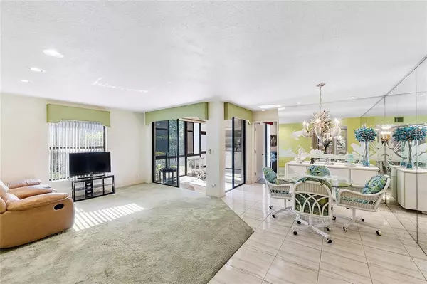 Coconut Creek, FL 33063,4670 NW 22nd St #4670